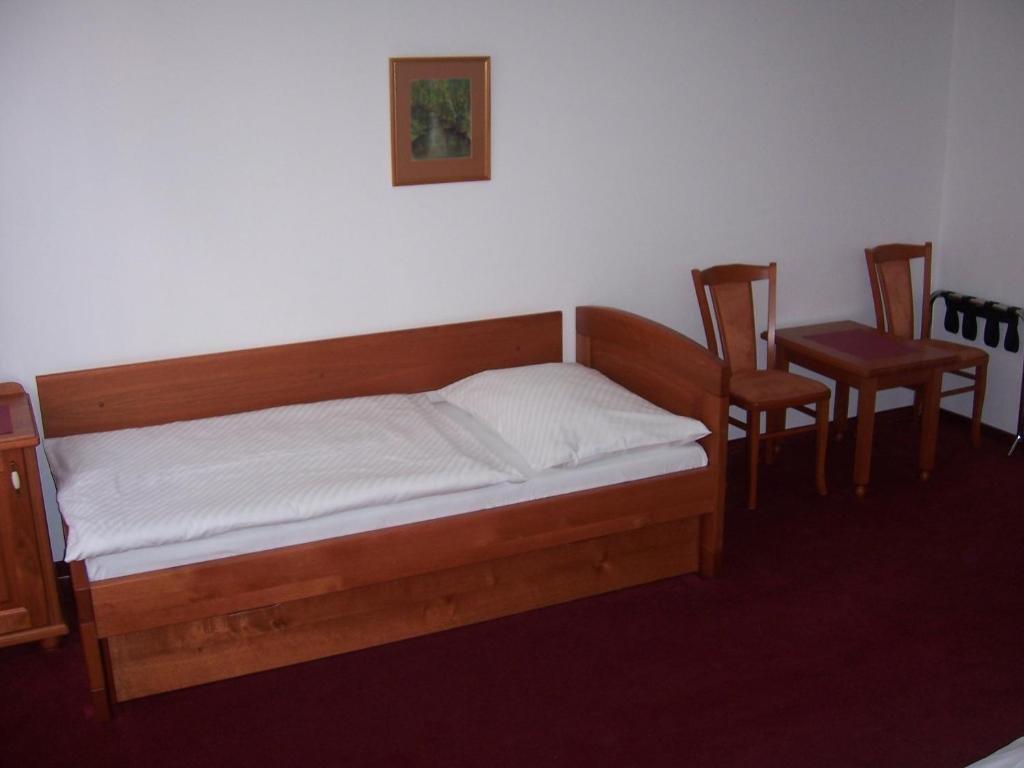 Hotel Pegas Brno Bagian luar foto